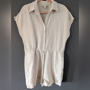 Calvin Klein Size Medium Cream Cotton Romper With Pockets